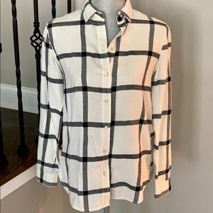 H&M button down plaid flannel shirt size 2